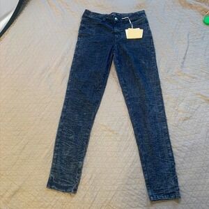 5/ $25 Cleo Patra Jeans Size 7 wrinkled wash